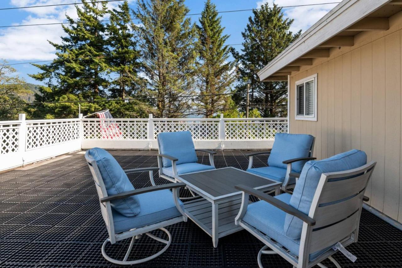 Garibaldi Getaway Villa Exterior photo