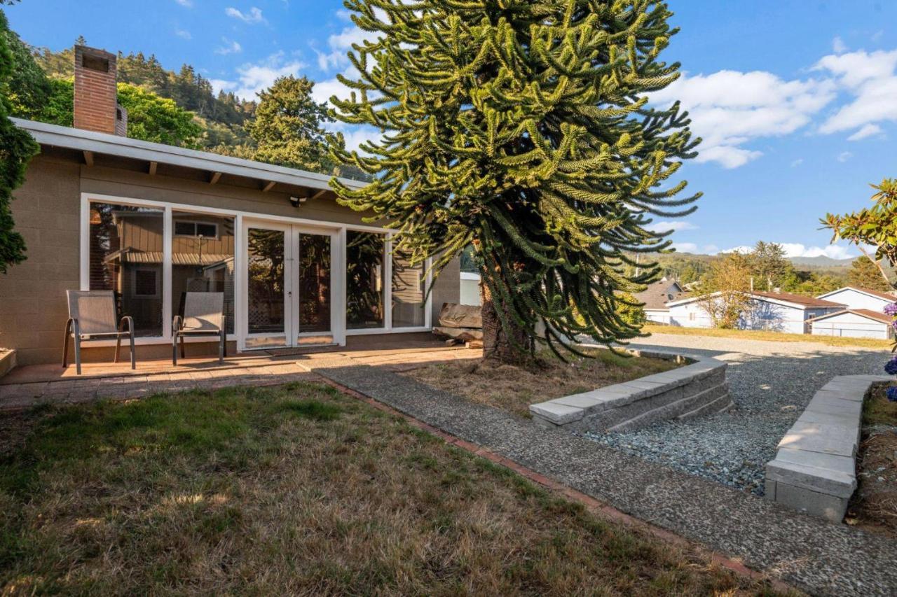 Garibaldi Getaway Villa Exterior photo