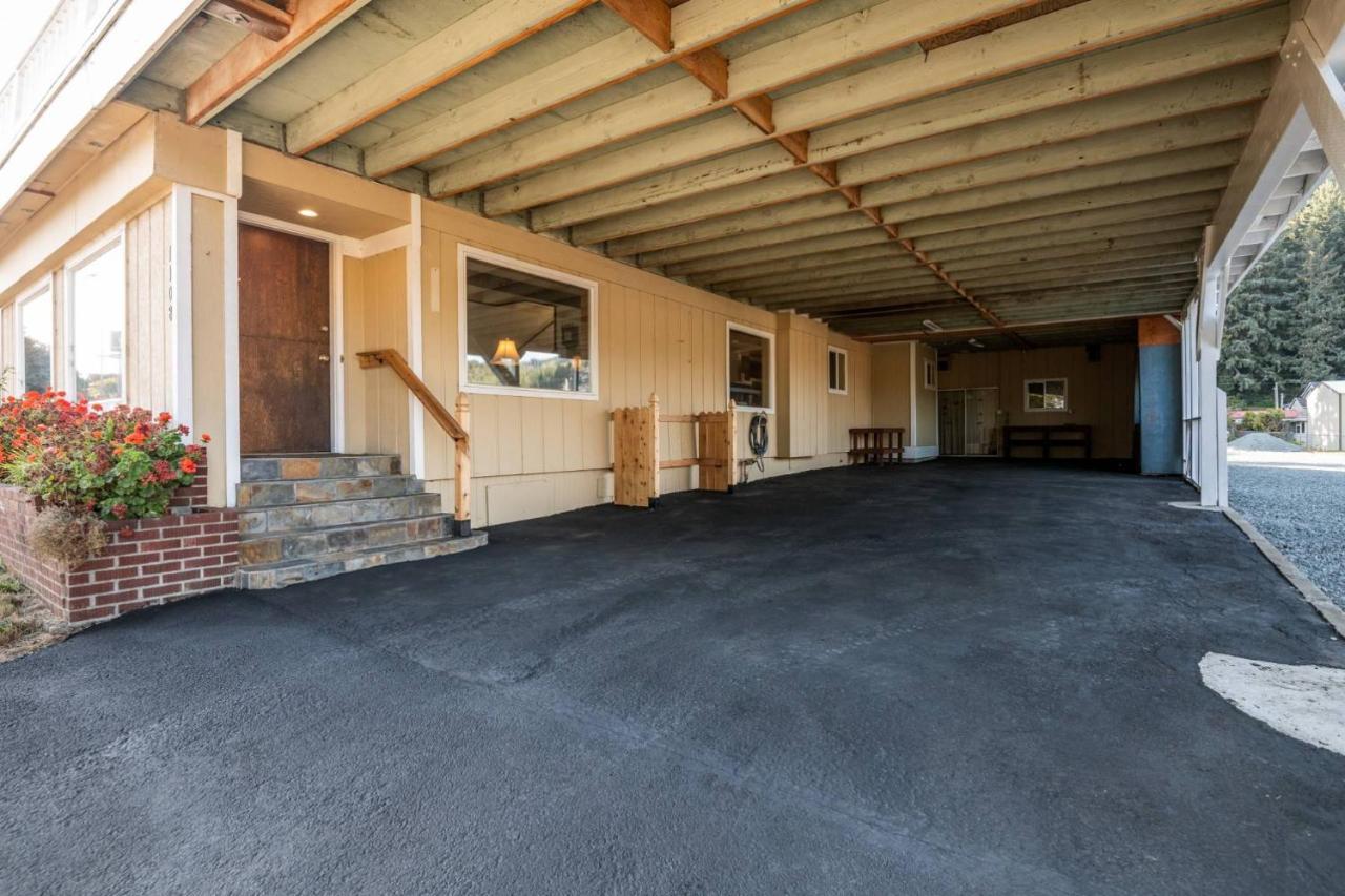 Garibaldi Getaway Villa Exterior photo
